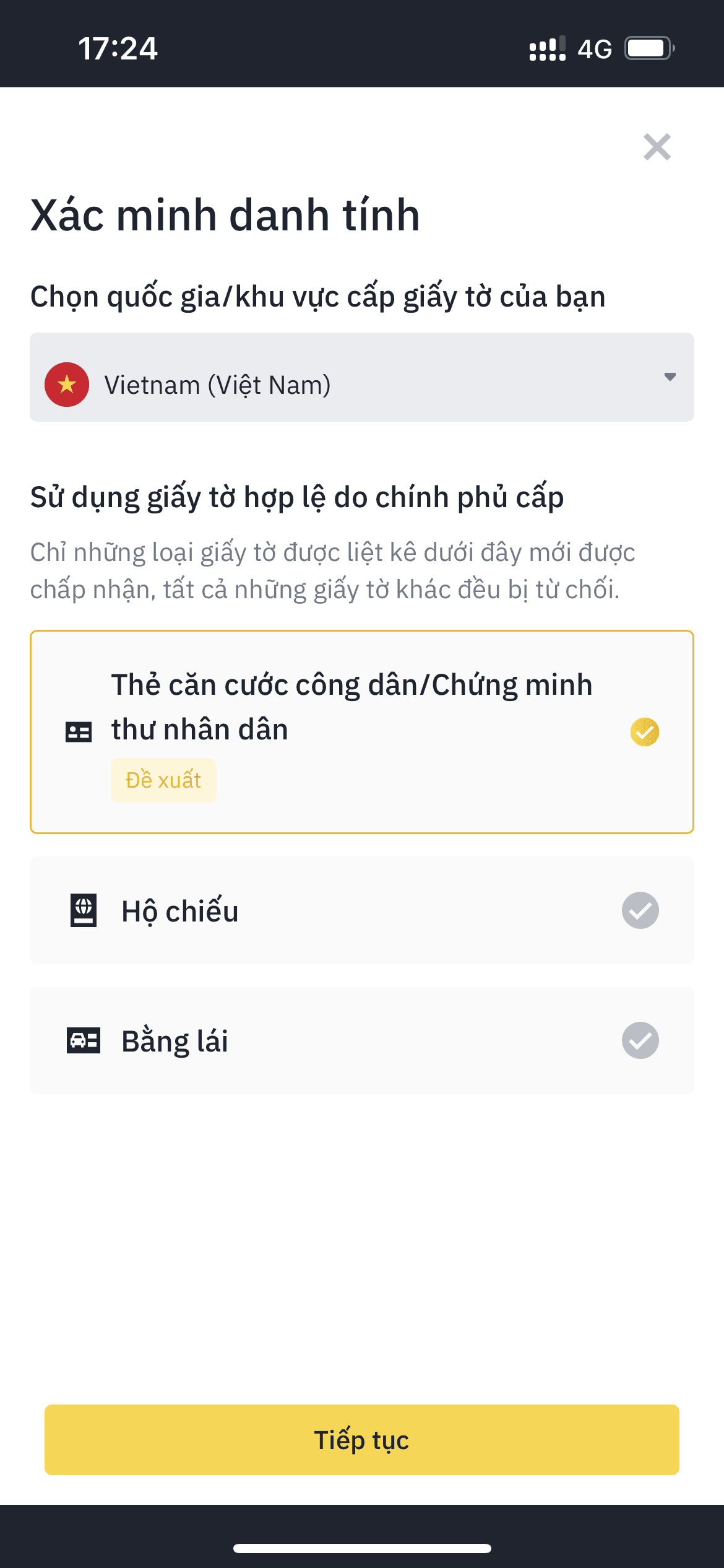 w-mobile Tải lên CMND/CCCD/Passport cho Binance tiến hành xác minh danh tính của bạn.